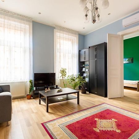 F24 Ferenc Apartment بودابست المظهر الخارجي الصورة