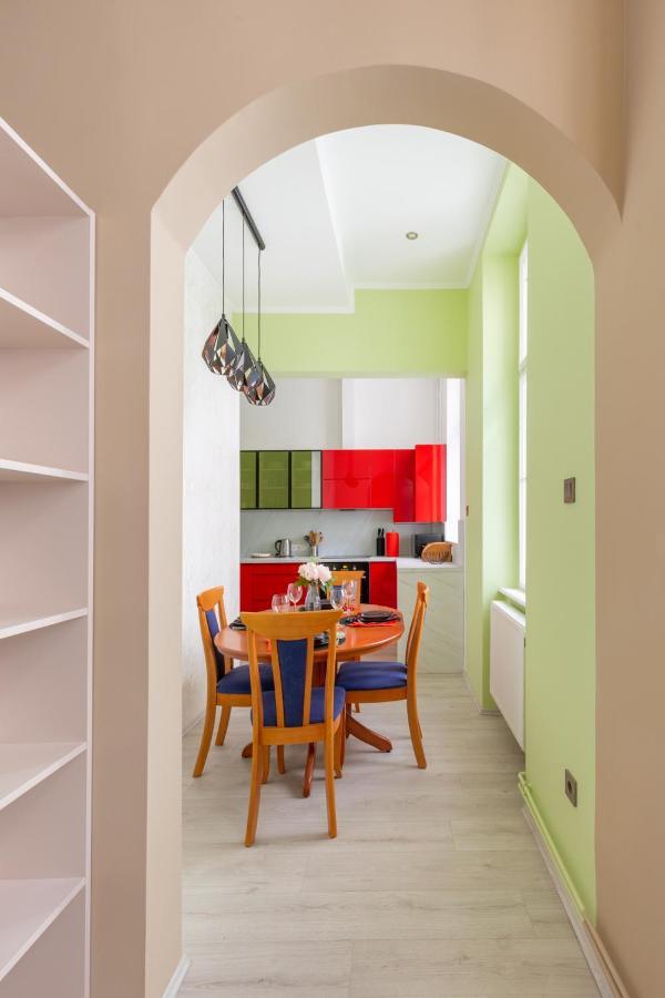 F24 Ferenc Apartment بودابست المظهر الخارجي الصورة